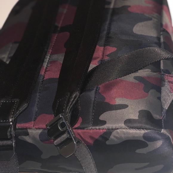 Michael Kors Kent Unisex Backpack - Picture 7 of 8